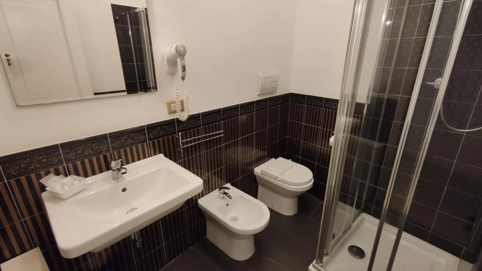 Casa de hóspedes Sami Rooms Due - Teatro A 400 Mt - Ortigia A 1500 Mt - Syracuse