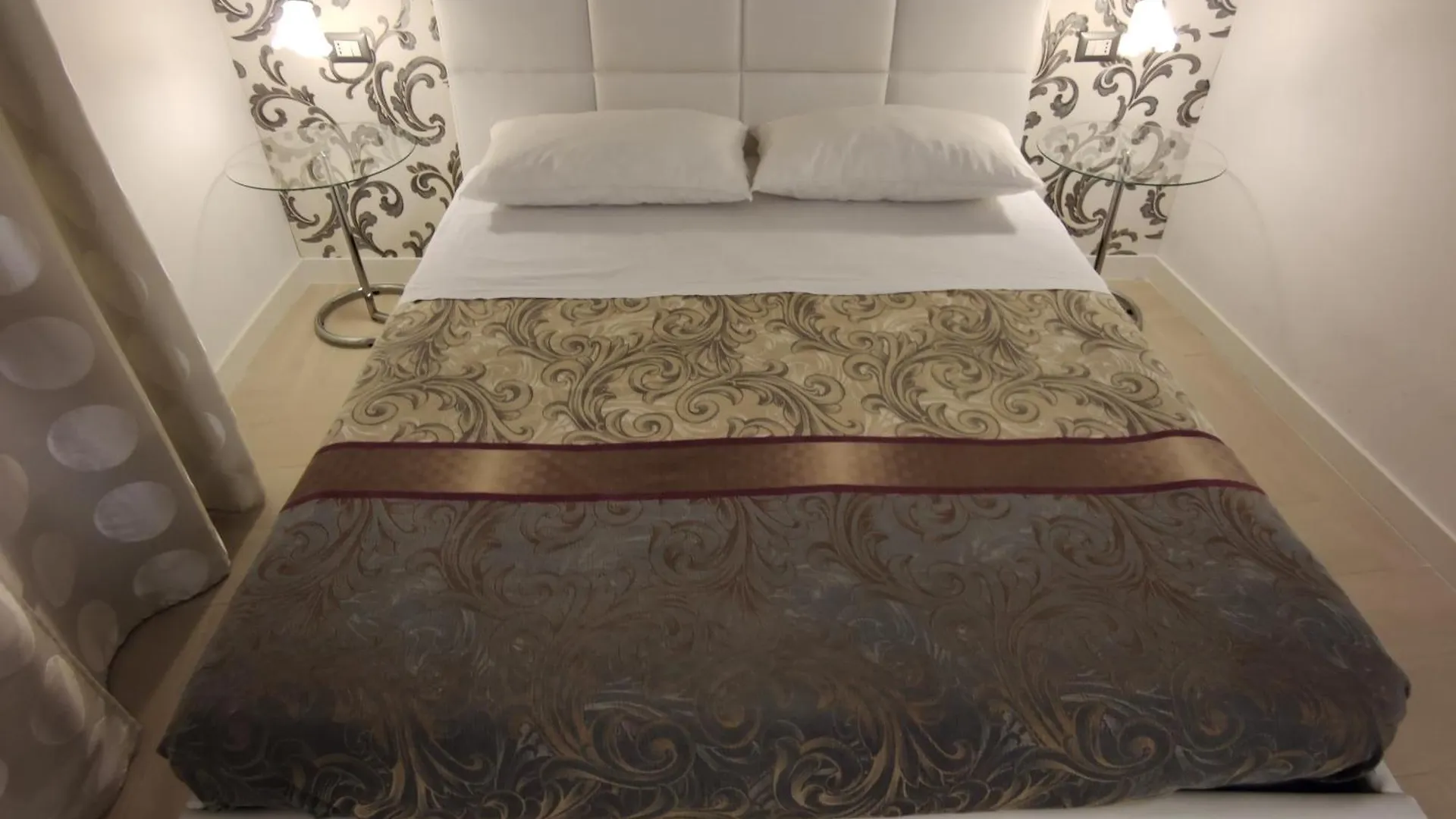 Sami Rooms Due - Teatro A 400 Mt - Ortigia A 1500 Mt - Syracuse Itália