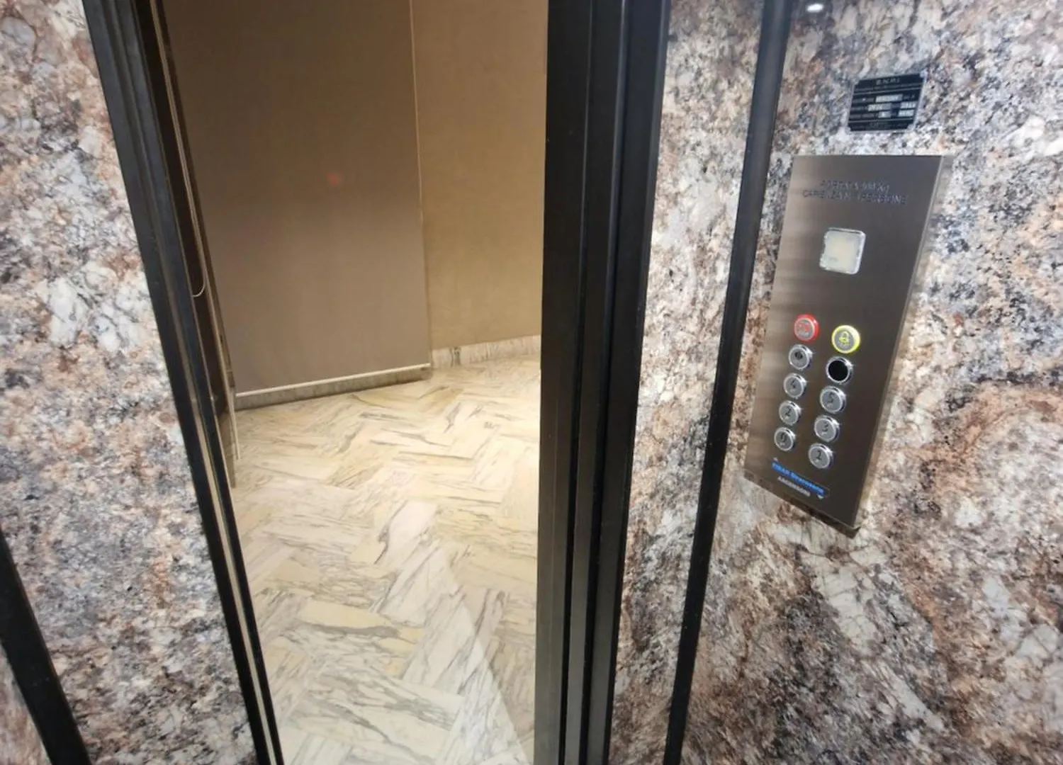 Sami Rooms Due - Teatro A 400 Mt - Ortigia A 1500 Mt - سيراكوزا بيت ضيافة